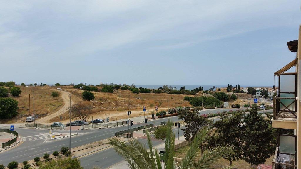 Adonis Apartment Paphos Exterior photo